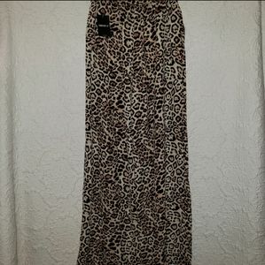 Leopard print wide leg pants with tie waist. NWT